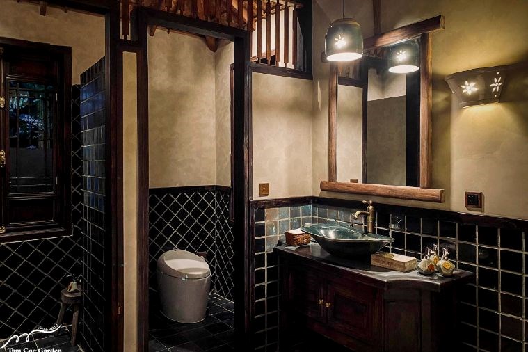 Mountain Verandah Chamber